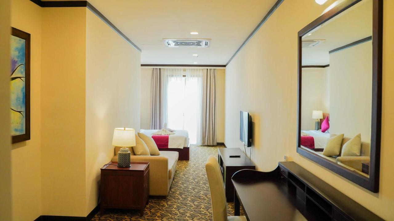 Kaizen Hotel & Suites Melaka Ngoại thất bức ảnh