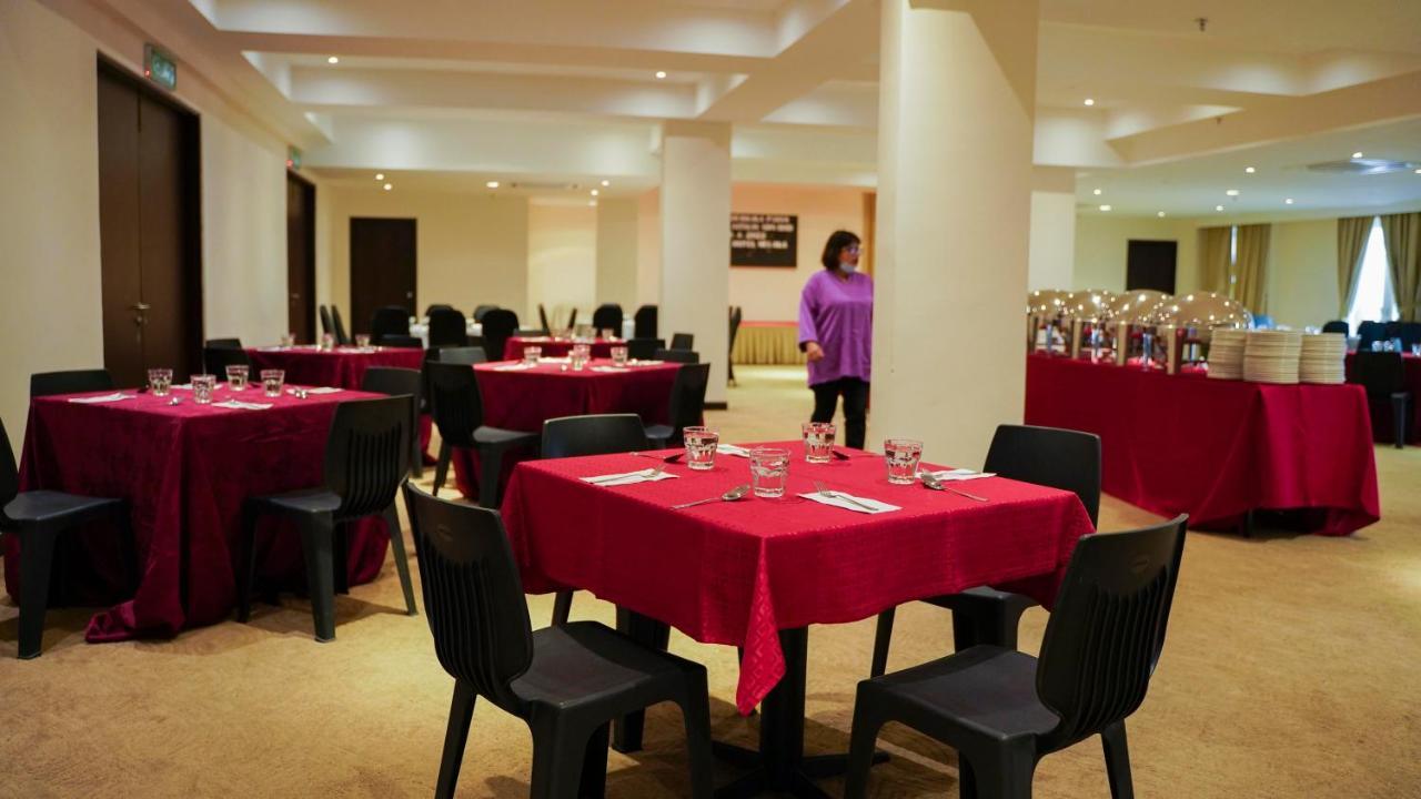 Kaizen Hotel & Suites Melaka Ngoại thất bức ảnh