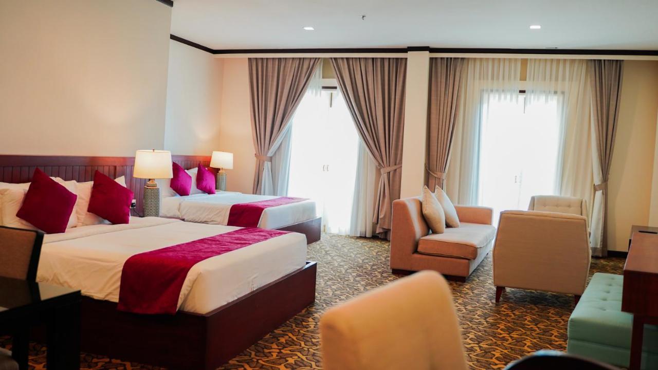Kaizen Hotel & Suites Melaka Ngoại thất bức ảnh